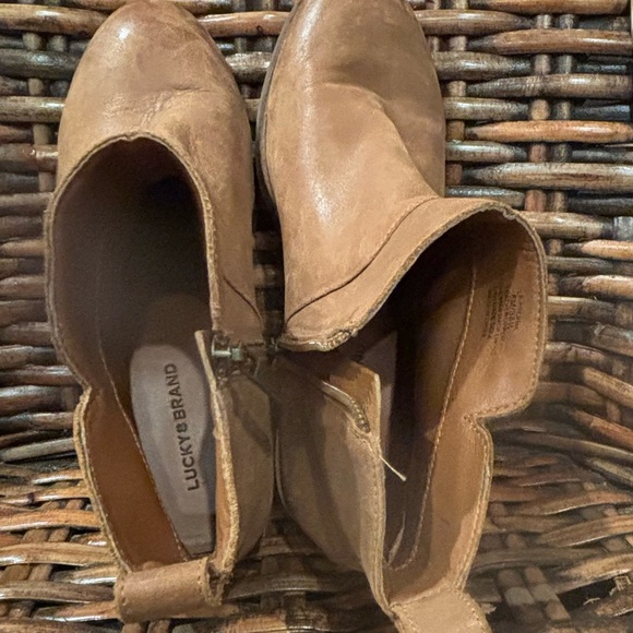 Lucky Brand Prenma Ankle Boot Women's Topanga Tan Leather
Bootie Size 8 - Picture 8 of 11
